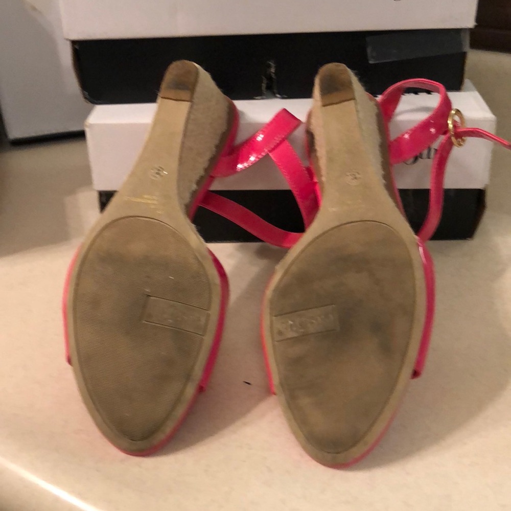 Sandals - Picture 3 of 3